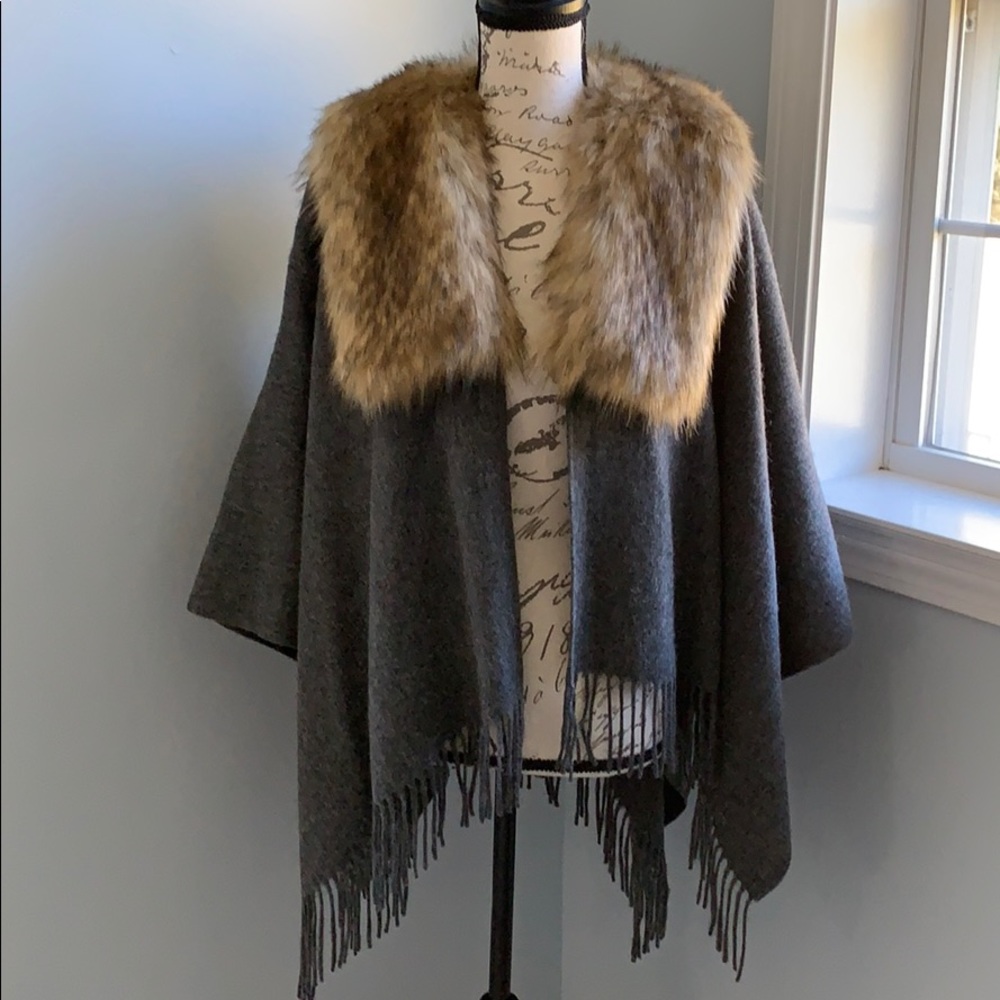 J Crew Faux Fur Wool Blend Cape